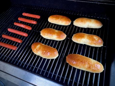cuisson hot dog BBQ 